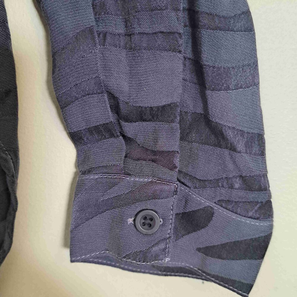 Bella Dahl Zebra Print Button Front Striped Blous… - image 5